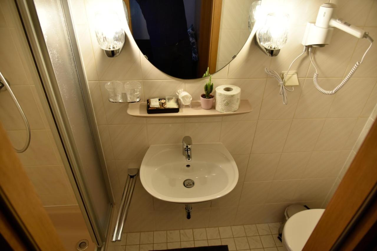 Pension Brenz Hotel Sontheim an der Brenz Eksteriør billede